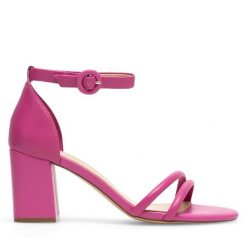 Sandały Sergio Bardi. Czerwone sandały damskie Sergio Bardi, bez wzorów, bez obcasa, na słupku, bez zapięcia. Za 269.99 zł.