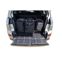 Torby Do Bagażnika Mitsubishi Outlander 2006-2012 4Szt Kjust. Czarne torby podróżne damskie KJUST, bez wzorów. Za 1,242.00 zł.