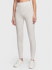 Gina Tricot Spodnie dzianinowe Melia 18114 Szary Slim Fit. Szare spodnie materiałowe damskie Gina Tricot, bez wzorów, z dzianiny. Za 139.99 zł.