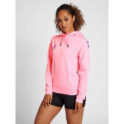 Bluza do piłki ręcznej damska Hummel Core XK z kapturem. Czerwone bluzy damskie Hummel, xl, bez wzorów, sportowe, bez ramiączek, z kapturem. Za 191.00 zł.