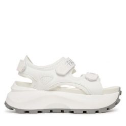 Sandały Buffalo. Białe sandały damskie Buffalo, bez wzorów, bez obcasa, na płaskiej podeszwie, bez zapięcia. Za 389.99 zł.