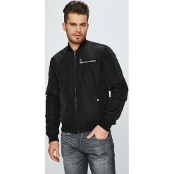 Trussardi Jeans - Kurtka bomber. Niebieskie kurtki męskie TRUSSARDI JEANS, s, bez wzorów, z elastanu, bez kaptura. W wyprzedaży za 479.90 zł.