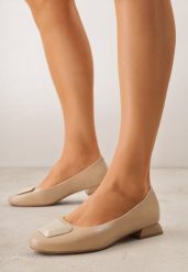 Beżowe Czółenka w Stylu Retro ze Skórzaną Wkładką Faylina. Brązowe czółenka damskie Renee, bez wzorów, z jeansu, eleganckie, bez obcasa, na płaskiej podeszwie, bez zapięcia. Za 139.99 zł.