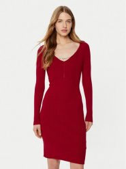 Guess Sukienka dzianinowa W5RK07 Z2YJ2 Czerwony Regular Fit. Czerwone sukienki damskie Guess, xs, z aplikacjami, z dzianiny, bez kołnierzyka, bez ramiączek. Za 339.99 zł.