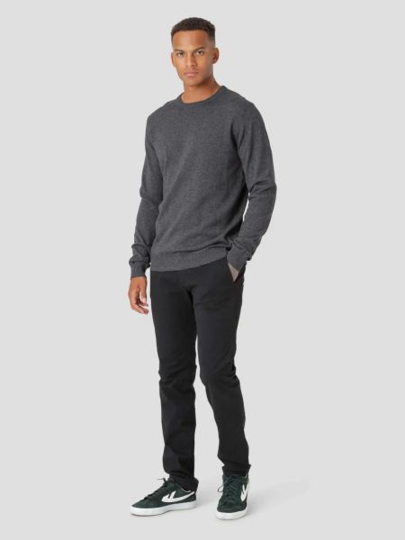 Marcus męski sweter STRIK Dustin 21-200158 6531. Swetry męskie MARCUS, l, bez wzorów, bez kołnierzyka, bez ramiączek. Za 79.99 zł.