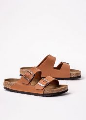 Klapki Birkenstock Arizona Soft Footbed BF SFB (1019067). Brązowe klapki męskie Birkenstock, bez wzorów, ze skóry ekologicznej, bez zapięcia. W wyprzedaży za 337.99 zł.