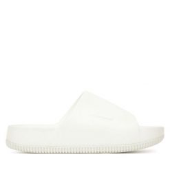 Klapki Nike. Białe klapki damskie Nike, bez wzorów, bez obcasa, bez zapięcia. Za 219.99 zł.
