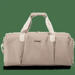 WINGS Torba sportowa SKYLARK beige. Brązowe torby sportowe męskie Wings, bez wzorów, z materiału. Za 99.90 zł.
