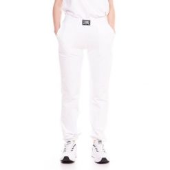 Spodnie dresowe z ściągacze na co dzień na siłownię. Białe spodnie dresowe damskie LEONE 1947 APPAREL, bez wzorów, z bawełny, sportowe. W wyprzedaży za 136.83 zł.
