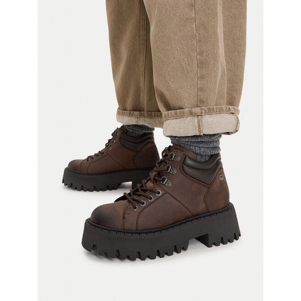Trapery G-Star. Brązowe trapery damskie G-Star, bez zapięcia. Za 399.99 zł.