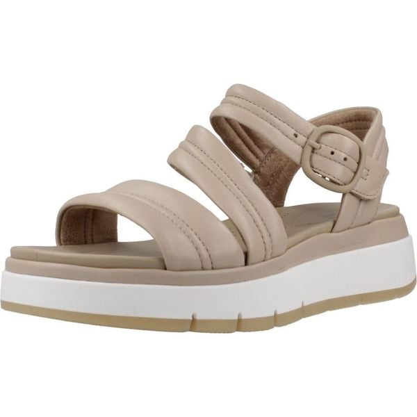 Sandały CLARKS TUSCAN STRAP Nago. Czerwone sandały damskie Clarks, bez wzorów, ze skóry, bez obcasa, bez zapięcia. Za 239.99 zł.