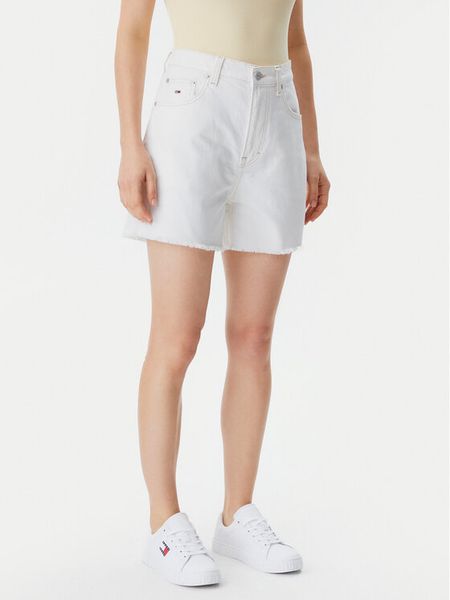 Tommy Jeans Szorty jeansowe DW0DW20093 Écru Mom Fit. Szorty damskie Tommy Jeans, bez wzorów, z bawełny. Za 179.99 zł.