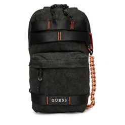 Plecak Guess. Czarne plecaki męskie Guess, z aplikacjami, młodzieżowe. Za 279.99 zł.