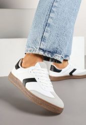 Białe Sneakersy w Stylu Tenisówek z Perforacją Aranaria. Białe obuwie sportowe damskie Born2be, bez wzorów, z jeansu, bez zapięcia, tenisowe. Za 89.99 zł.