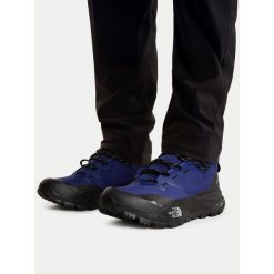 Trekkingi The North Face. Niebieskie buty zimowe męskie The North Face, bez wzorów, z gore-texu, bez obcasa, bez zapięcia. Za 799.99 zł.