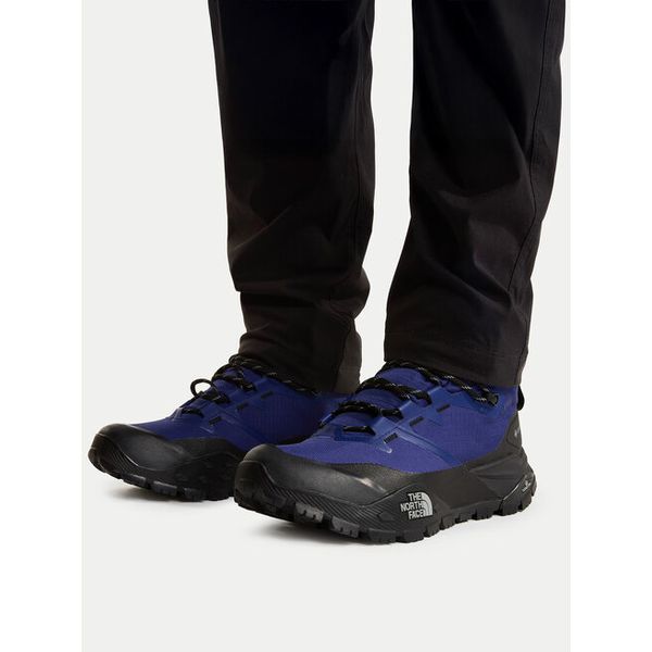 Trekkingi The North Face. Niebieskie botki męskie The North Face, z gore-texu, bez zapięcia. Za 799.99 zł.