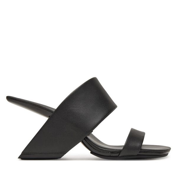 Klapki United Nude. Czarne klapki damskie United Nude, bez wzorów, bez obcasa, bez zapięcia. Za 839.99 zł.