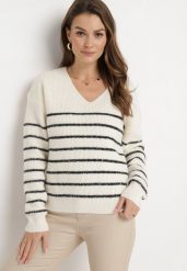 Beżowo-Czarny Pasiasty Sweter z Dekoltem w Serek Zdobiony Cekinami Tegiop. Brązowe swetry nierozpinane damskie Born2be, l, z aplikacjami, bez kołnierzyka, bez ramiączek. Za 149.99 zł.