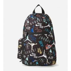 Plecak szkolny sportowy Air Jordan plus piórnik czarny 9B0503-F69. Czarne plecaki męskie Jordan, bez wzorów, sportowe. Za 229.00 zł.