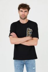 JUST CAVALLI T-shirt czarny R Patch Jc. Czarne t-shirty męskie Just Cavalli, m, bez wzorów, bez kołnierzyka, bez ramiączek. W wyprzedaży za 299.99 zł.