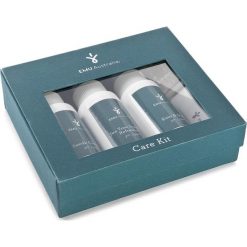 Zestaw do czyszczenia EMU AUSTRALIA - Care Kit Assorted. Piżamy męskie Emu Australia, bez wzorów, ze skóry, bez kołnierzyka, bez ramiączek. Za 99.00 zł.