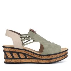 Sandały Rieker. Zielone sandały damskie Rieker, bez wzorów, bez obcasa, na koturnie, bez zapięcia. Za 319.99 zł.