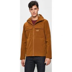 Jack Wolfskin - Kurtka. Brązowe kurtki męskie Jack Wolfskin, m, bez wzorów, z materiału, z kapturem. W wyprzedaży za 269.90 zł.