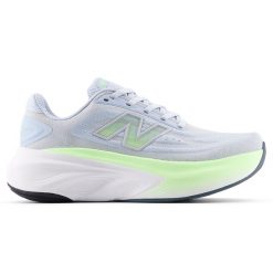 Buty damskie New Balance Fresh Foam x More v6 WMOR8EC – niebieskie. Niebieskie obuwie sportowe damskie New Balance, bez wzorów, bez zapięcia, do biegania. Za 749.99 zł.