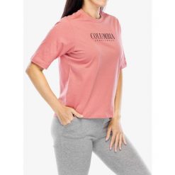 Koszulka z nadrukiem damska Columbia North Cascades Relaxed Tee. Czerwone bluzki damskie Columbia, bez wzorów, bez kołnierzyka, bez ramiączek. Za 96.99 zł.