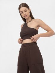4F Crop top asymetryczny na jedno ramię damski M. Brązowe topy damskie 4F, m, bez wzorów, z dzianiny, z asymetrycznym kołnierzem, bez ramiączek. Za 79.99 zł.