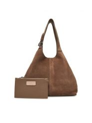 Coccinelle Torebka SHA Coccinelle C-Easy E1 THE 11 01 01 Beżowy. Brązowe shopperki damskie Coccinelle, bez wzorów, ze skóry, bez dodatków. Za 1,399.00 zł.