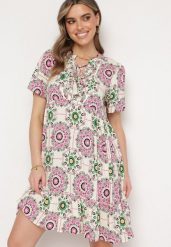 Różowa Sukienka Boho z Wiskozy o Rozkloszowanym Fasonie Wiadena. Czerwone sukienki damskie Born2be, na co dzień, na lato, l, z aplikacjami, z wiskozy, boho, bez kołnierzyka, bez ramiączek, mini, rozkloszowane. Za 79.99 zł.