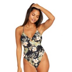 Strój kąpielowy jednoczęściowy Volcom For The Tide. Czarne stroje kąpielowe damskie Volcom, xs, bez wzorów. W wyprzedaży za 339.45 zł.