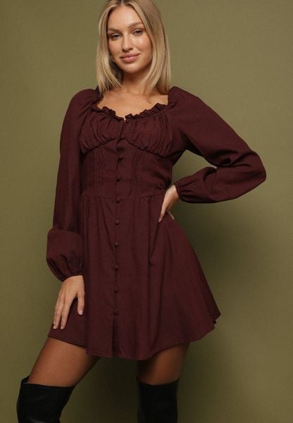 Brązowa Sukienka Hiszpanka Vices z Gorsetową Talią i Bufiastymi Rękawami Resana. Brązowe sukienki damskie Born2be, na co dzień, l, bez wzorów, z bawełny, wizytowe, bez kołnierzyka, bez ramiączek, gorsetowe. Za 119.99 zł.