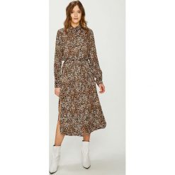 Answear - Sukienka Animal Me. Sukienki damskie ANSWEAR, na co dzień, s, bez wzorów, z materiału, casualowe, bez kołnierzyka, bez ramiączek, maxi, proste. W wyprzedaży za 89.90 zł.