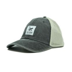 Czapka Trucker - Siatka Płótno - Bawełna / Jeden rozmiar (Czarny). Czarne czapki damskie SURF MONKEY, bez wzorów, z bawełny, sportowe. Za 159.95 zł.