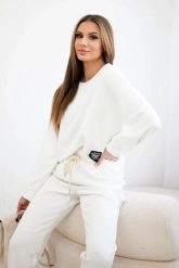 Komplet masełko bluza + spodnie ecru. Bluzy damskie KESI, l, bez wzorów, z dresówki, eleganckie, bez ramiączek, bez kaptura. Za 342.93 zł.
