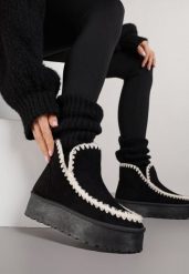 Czarne Śniegowce na Platformie Ozdobione Haftowanym Wzorem Naretusa. Czarne śniegowce damskie Renee, z jeansu, bez zapięcia. Za 79.99 zł.