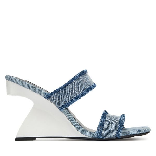 Klapki KARL LAGERFELD. Niebieskie klapki damskie KARL LAGERFELD, bez wzorów, bez obcasa, bez zapięcia. Za 809.99 zł.