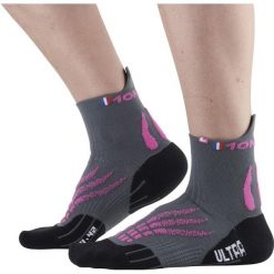 Skarpetki Monnet Ultra. Czerwone skarpetki damskie MONNET, bez wzorów. Za 155.00 zł.