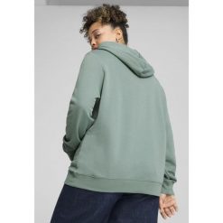 Damska bluza z kapturem z logo No.1 ESS PUMA Green Moon. Zielone bluzy damskie Puma, s, bez wzorów, sportowe, bez ramiączek, z kapturem. W wyprzedaży za 94.00 zł.