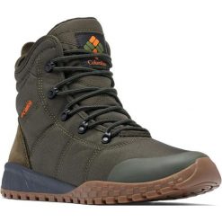 Buty zimowe męskie Columbia Fairbanks Omni-Heat. Szare buty zimowe męskie Columbia, na zimę, bez wzorów, bez obcasa, bez zapięcia. Za 403.99 zł.