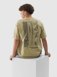 4F T-shirt oversize z nadrukiem męski - khaki XL. Brązowe t-shirty męskie 4F, m, bez wzorów, z bawełny, bez kołnierzyka, bez ramiączek. W wyprzedaży za 39.99 zł.
