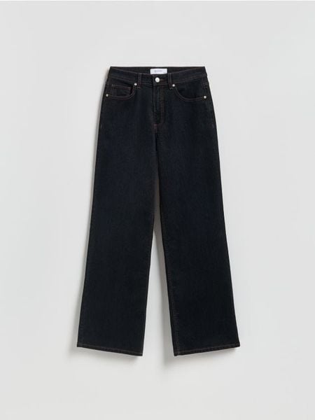 Jeansy wide leg - czarny. Czarne jeansy damskie Reserved, bez wzorów, z bawełny. W wyprzedaży za 69.99 zł.