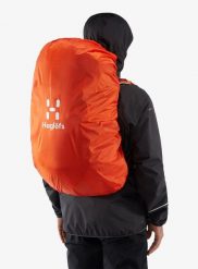 Pokrowiec na plecak Haglofs Raincover Small - habanero. Czerwone plecaki męskie Haglöfs, bez wzorów, z materiału. Za 175.99 zł.