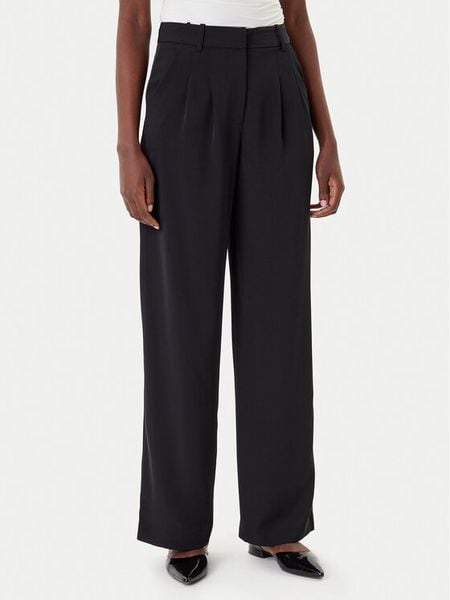 French Connection Spodnie materiałowe 74RZA Czarny Regular Fit. Czarne spodnie materiałowe damskie French Connection, bez wzorów, z materiału. Za 239.99 zł.