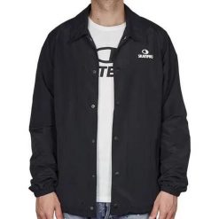 Odzież Outdoor unisex SkatePro Coach Kurtka - 8-10 - Czarny. Czarna kurtki męskie SKATEPRO, bez wzorów, bez ramiączek, bez kaptura, outdoorowe. W wyprzedaży za 174.99 zł.
