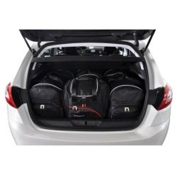 Torby Do Bagażnika Peugeot 308 Hatchback 2013-2021 4Szt Kjust. Czarne torby podróżne damskie KJUST, bez wzorów. Za 1,196.00 zł.