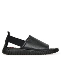 Sandały Go Soft. Czarne sandały damskie GO SOFT, bez wzorów, bez obcasa, na płaskiej podeszwie, bez zapięcia. Za 139.99 zł.