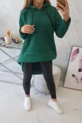Bluza ocieplana z długim tyłem i kapturem ciemno zielona. Zielone bluzy damskie KESI, l, bez wzorów, z bawełny, bez ramiączek. Za 238.37 zł.